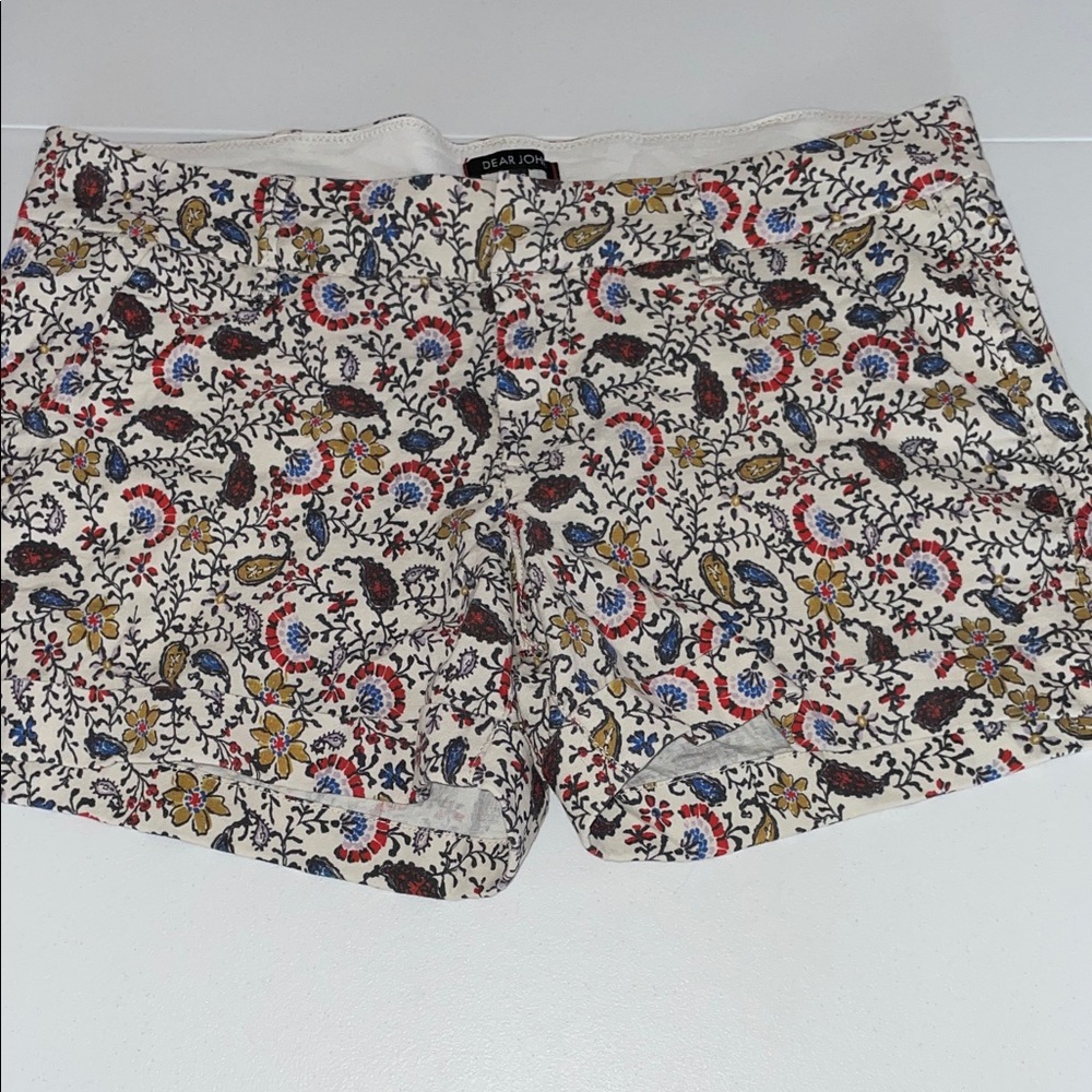 Dear John shorts size 32